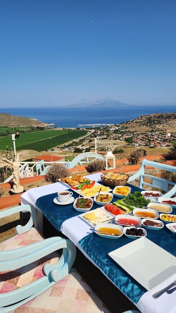 Restaurant - ParkİmbrosHotel (Gokceada)