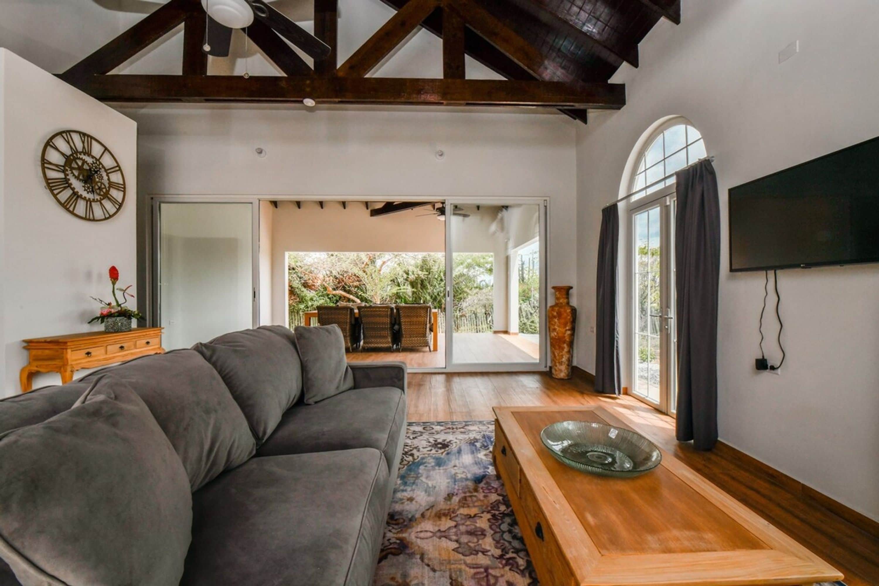 8 Schlafzimmer