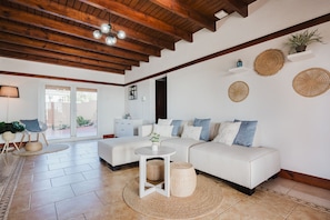 House - 5 Bedroom Villa With Amazing View of Aruba Nature (Paradera)