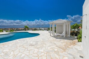 Villa - 180 Ocean View 2 min to Beach Jacuzzi (Noord)