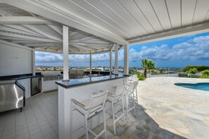 Villa - 180 Ocean View 2 min to Beach Jacuzzi (Noord)