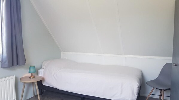 4 chambres, lit parapluie