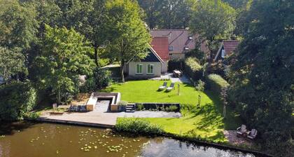 8-Person Comfort Villa