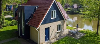 8-Person Luxury Villa