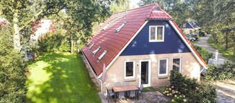 10-Person Comfort Villa