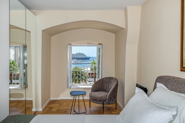 In-room safe, free WiFi - Porta Stella 2-Bedroom Luxury Apartment (Split)