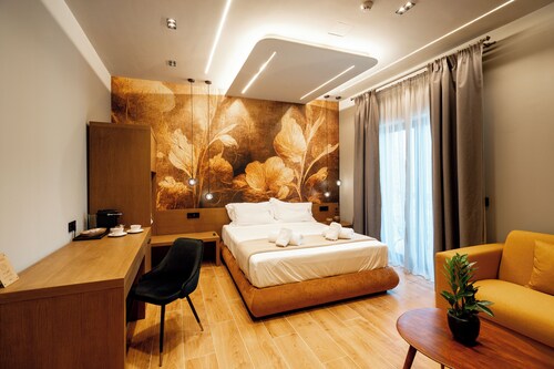 Ode Aristofanous - Urban Hotel