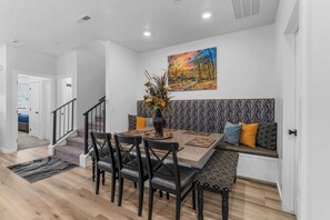 Townhome, Multiple Beds, Hot Tub, Mountain View (Sunset Ridge) | Dining