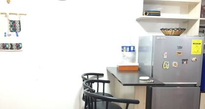 Minimalist Room in Imus Condo With Netflix and Round-clock Security
