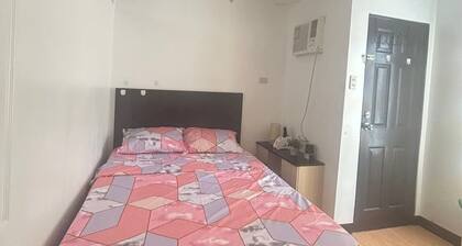 Minimalist Room in Imus Condo With Netflix and Round-clock Security