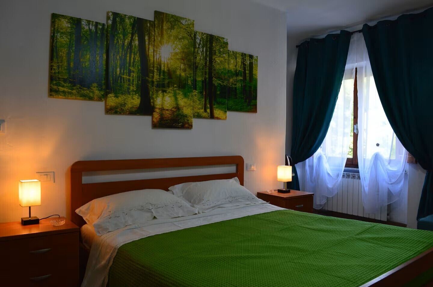 3 chambres, fer et planche à repasser, Wi-Fi gratuit, draps fournis