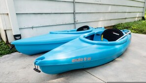 House | 2 bedrooms - Steps to the Lake- Cozy 2 Bedroom Retreat (Bristol)