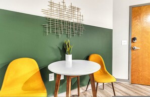 House | 1 bedroom