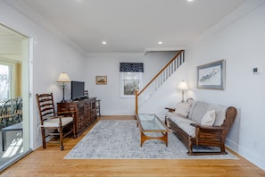 5 bedrooms