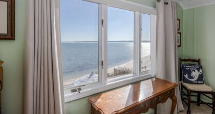 Beachfront Retreat - 5BR Home With Stunning Views