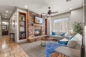Condo, Multiple Beds, Balcony, Mountain View (Sunset Vista) | Living area