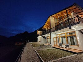 Fachada de la propiedad