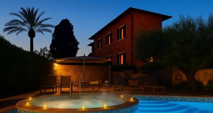 Villa Olive Garden Private Spa Retreat & Tennis court - Luxe Estate