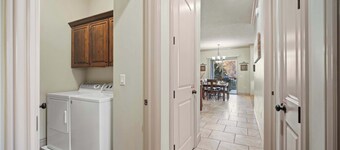 Western Front - Rustic Charm & Comfort