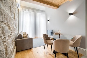 Apartment - Split Level