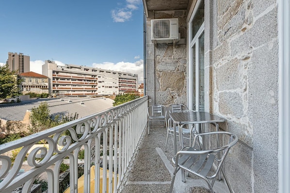 Apartment with Balcony