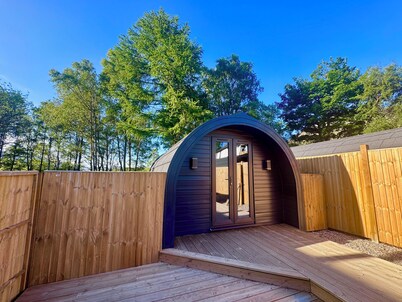 60 Mile Inn-Luxury Pods with Hot Tubs
