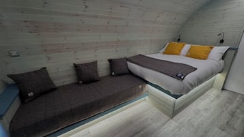 Egyptian cotton sheets, premium bedding, memory-foam beds