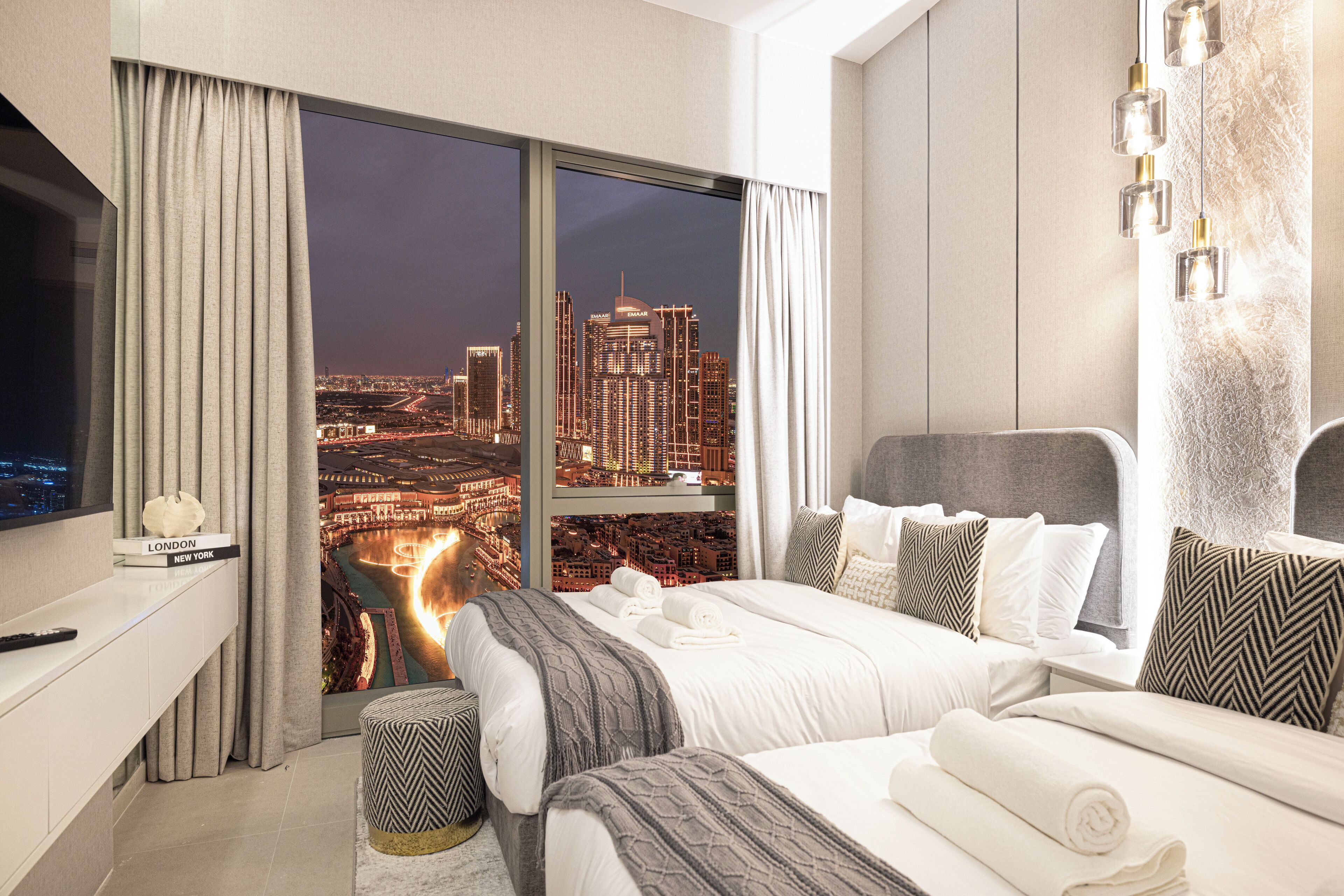 Zimmersafe, Verdunkelungsvorhänge, schallisolierte Zimmer