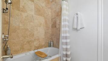 Apartment | 3 bedrooms