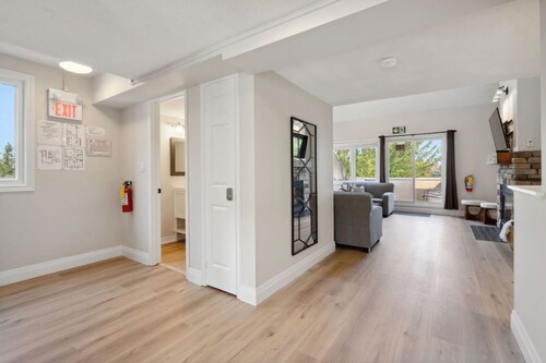 Wintergreen Spacious Home 2 min Village Sauna