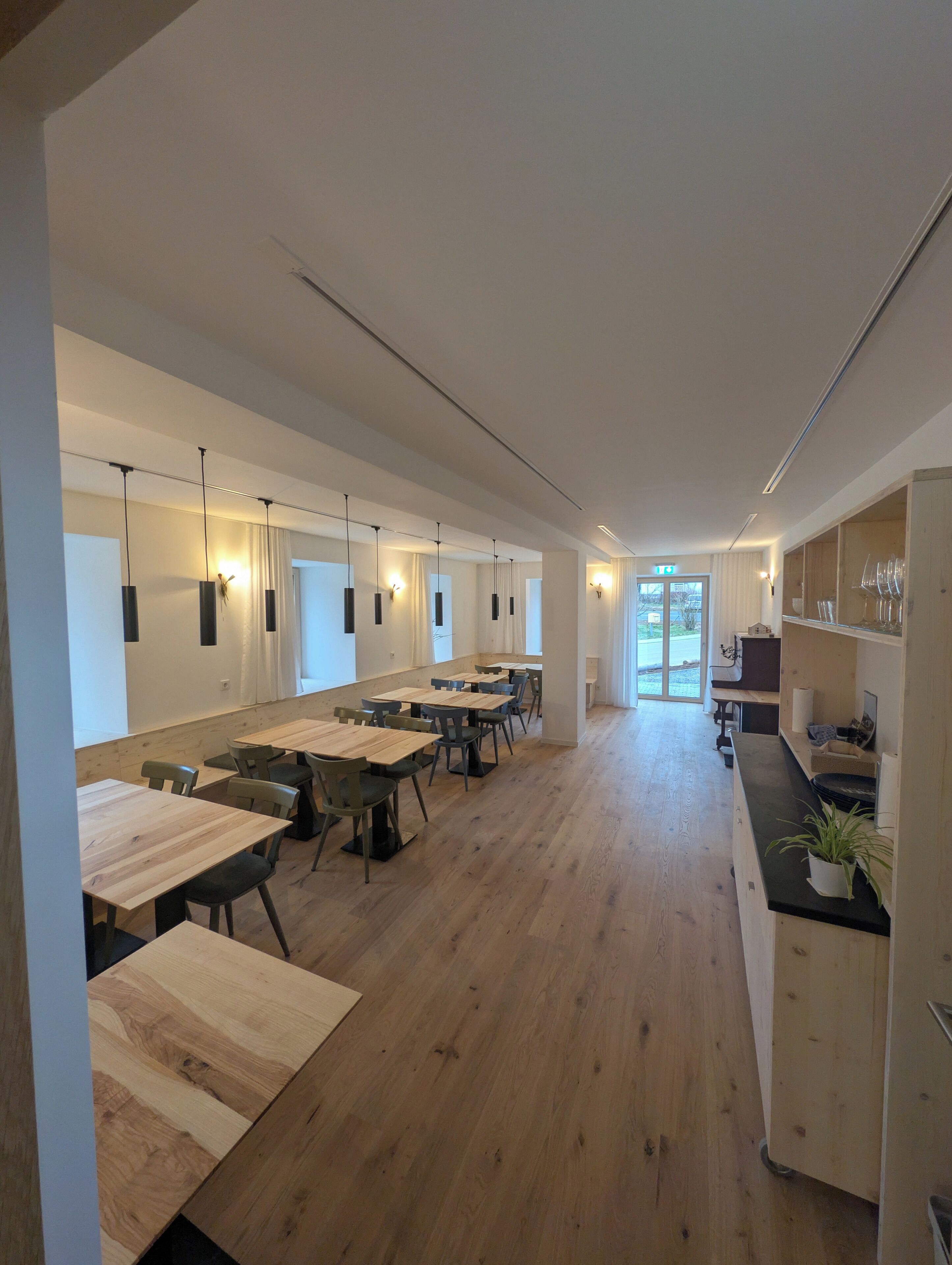 Tägliches inbegriffenes einheimisches Frühstück