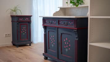 Comfort-Studio, rollstuhlgeeignete Dusche, Balkon | Innenbereich