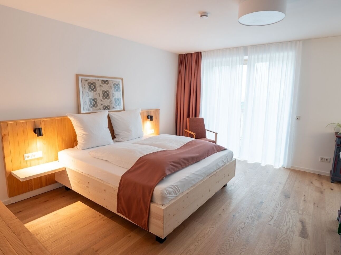 Comfort-Studio, rollstuhlgeeignete Dusche, Balkon | Verdunkelungsvorhänge, kostenloses WLAN