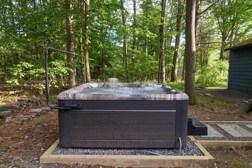 Designer Rtrt w Hot Tub nr Sking