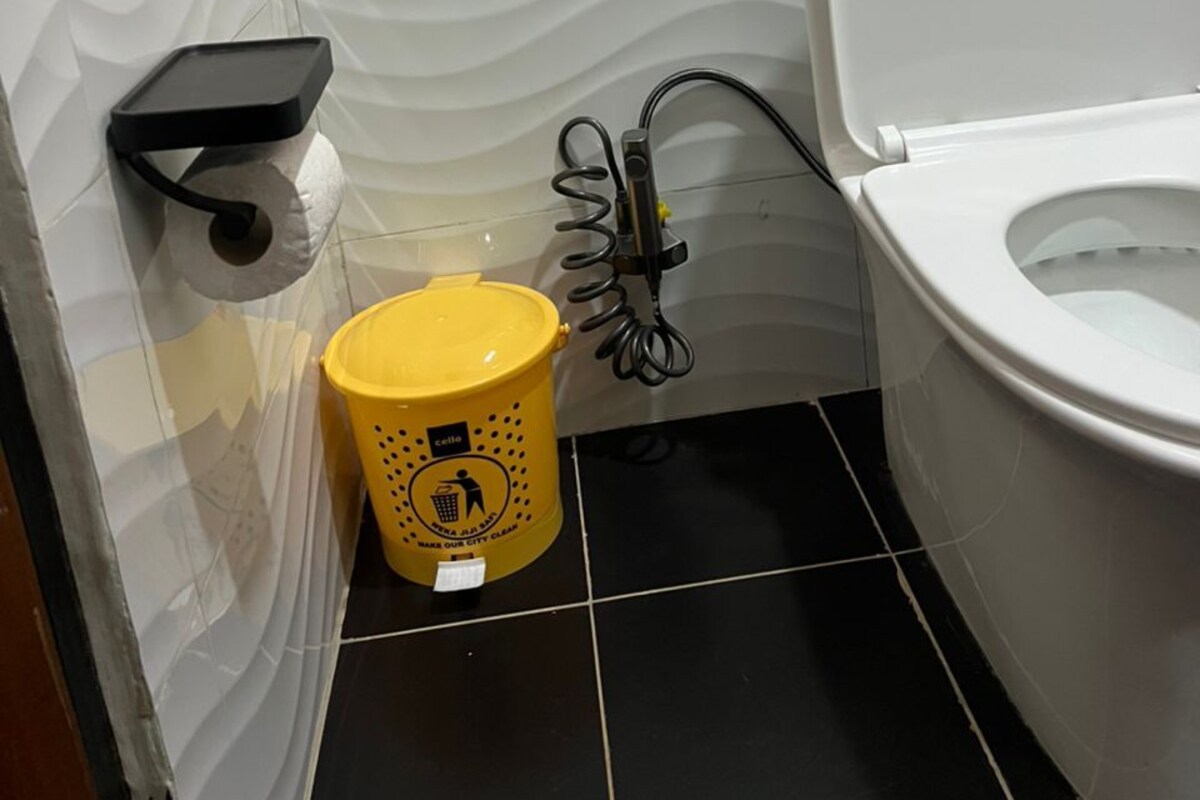 Ducha, cabezal de ducha con hidromasaje
