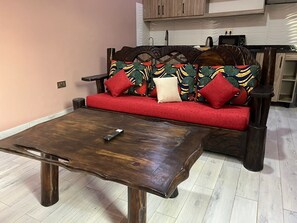 Deluxe Double Room | Living area - REBERO RESORT  (Kigali)