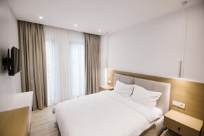 1 多间卧室、WiFi
