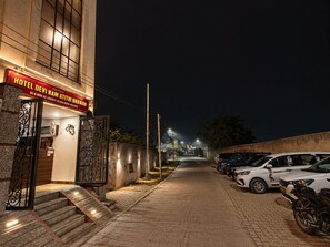 免費自助停車