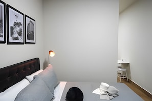 Apartamento | Cortinas opacas, tabla de planchar con plancha, wifi gratis