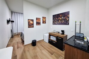 Appartamento | Tende oscuranti, ferro/asse da stiro, Wi-Fi gratuito