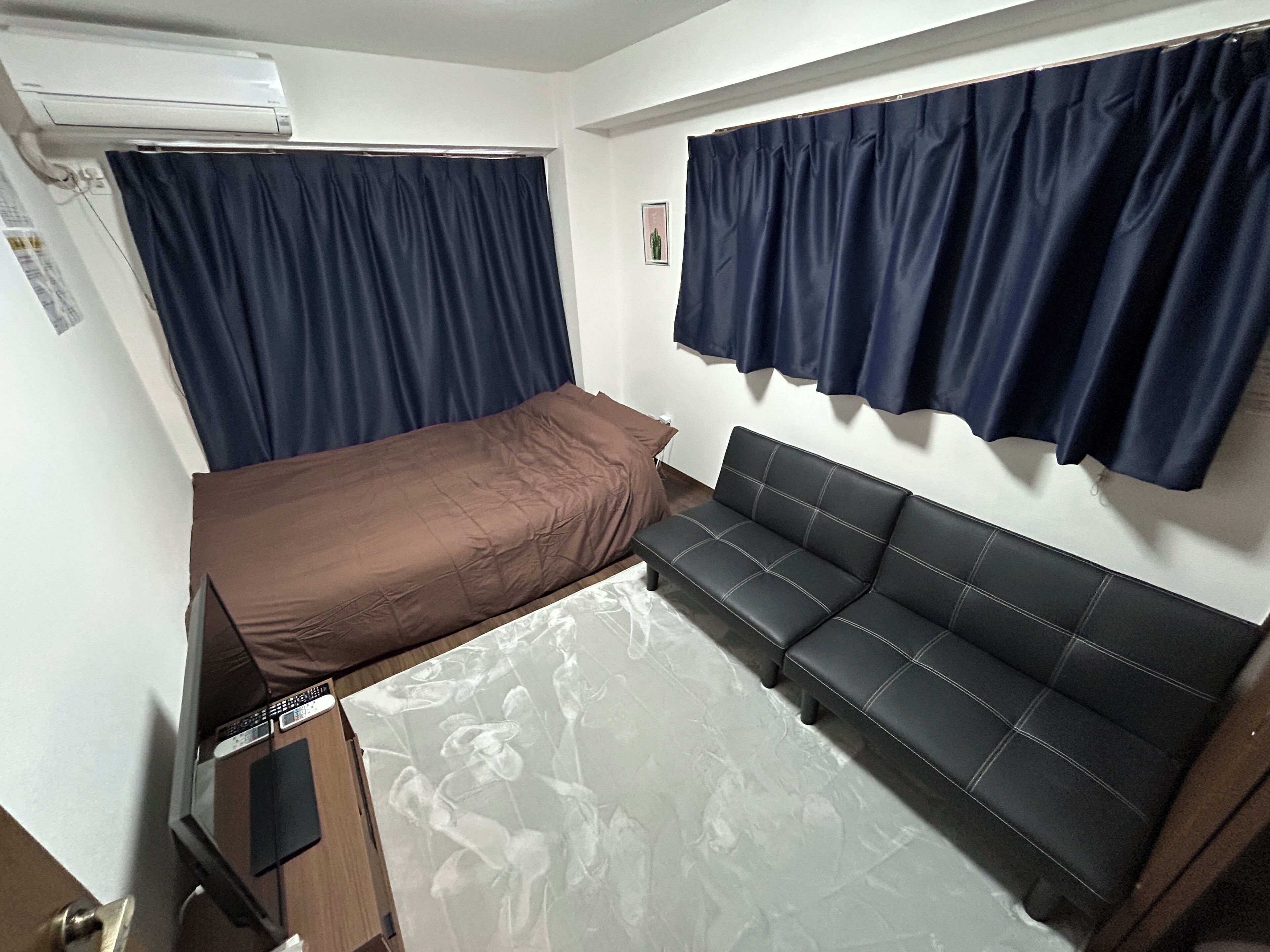 經濟公寓, 非吸煙房, 陽台 (401) | 書桌、遮光布/窗簾、熨斗/熨衣板、免費無線上網