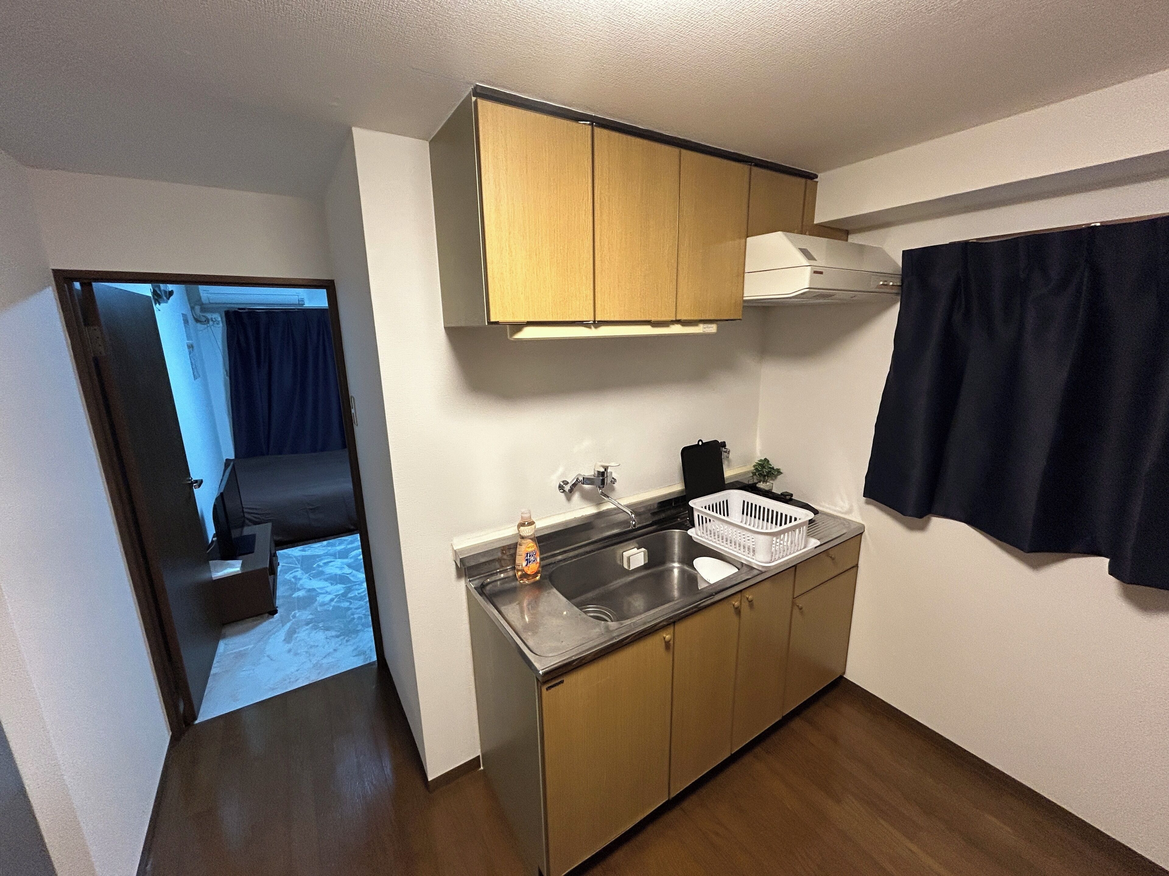 エコノミー アパートメント 禁煙 バルコニー (401) | 専用キッチン | 大型冷蔵庫、電子レンジ、コンロ、電気ポット