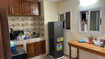 Microondas, horno y parrilla de estufa