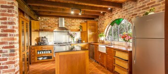 Cleopatras Enchanted Sanctuary