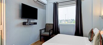 Super Townhouse The Royal Retreat