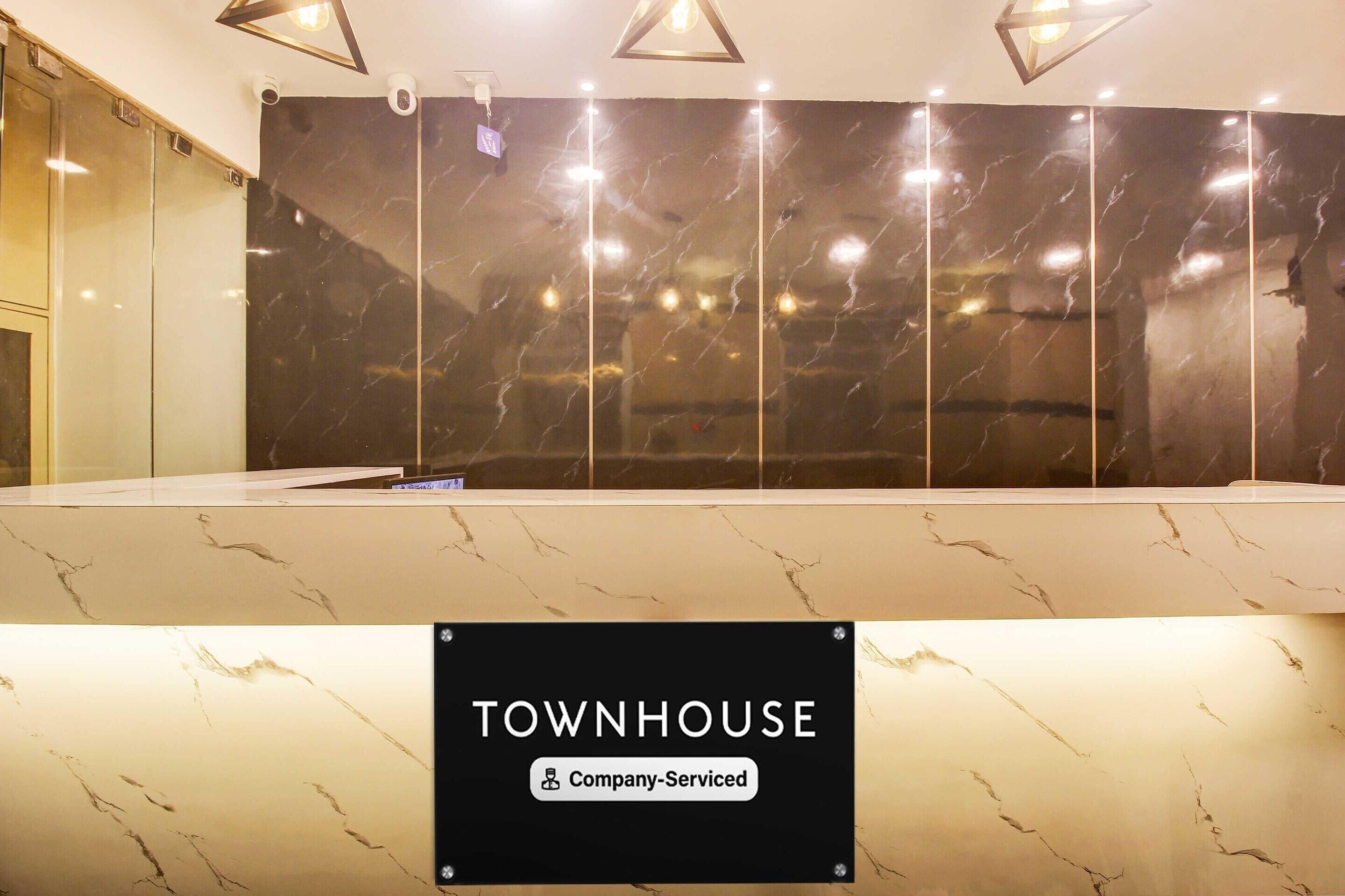 House | Reception