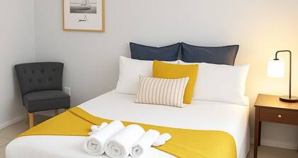 Stylish 2 Bed 2 bath apartment within walking distance to everything you need