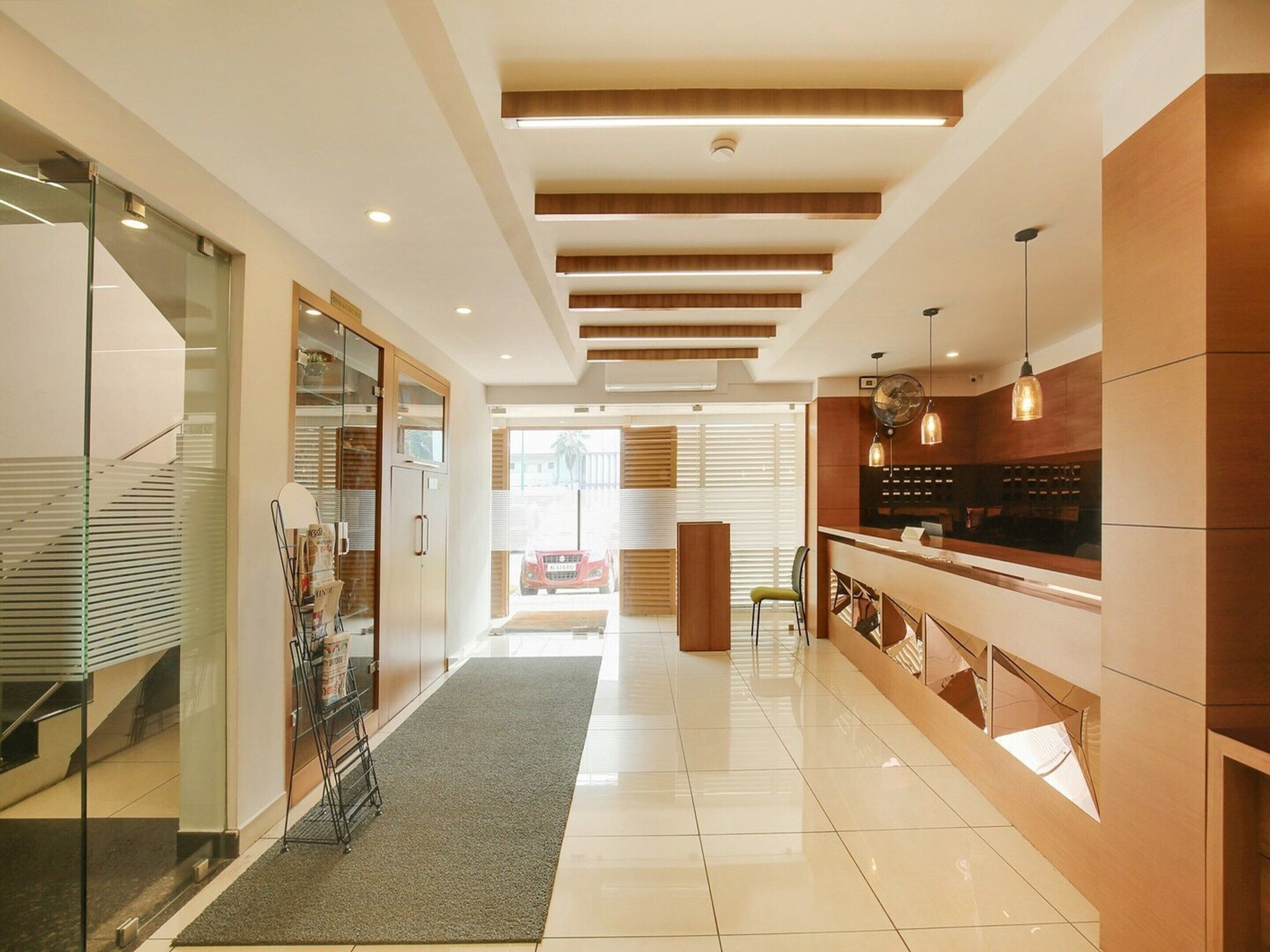 House | Lobby