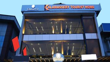 House | Exterior detail