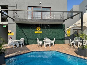 3 outdoor pools